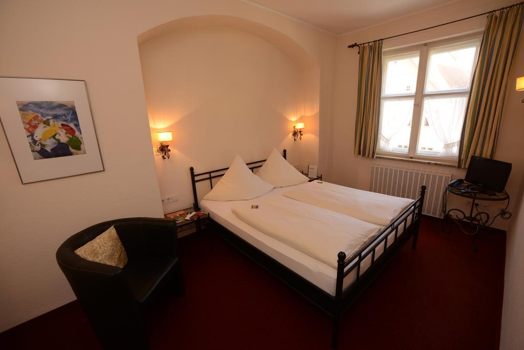 Hotel Eisenkrug Dinkelsbuehl Luaran gambar